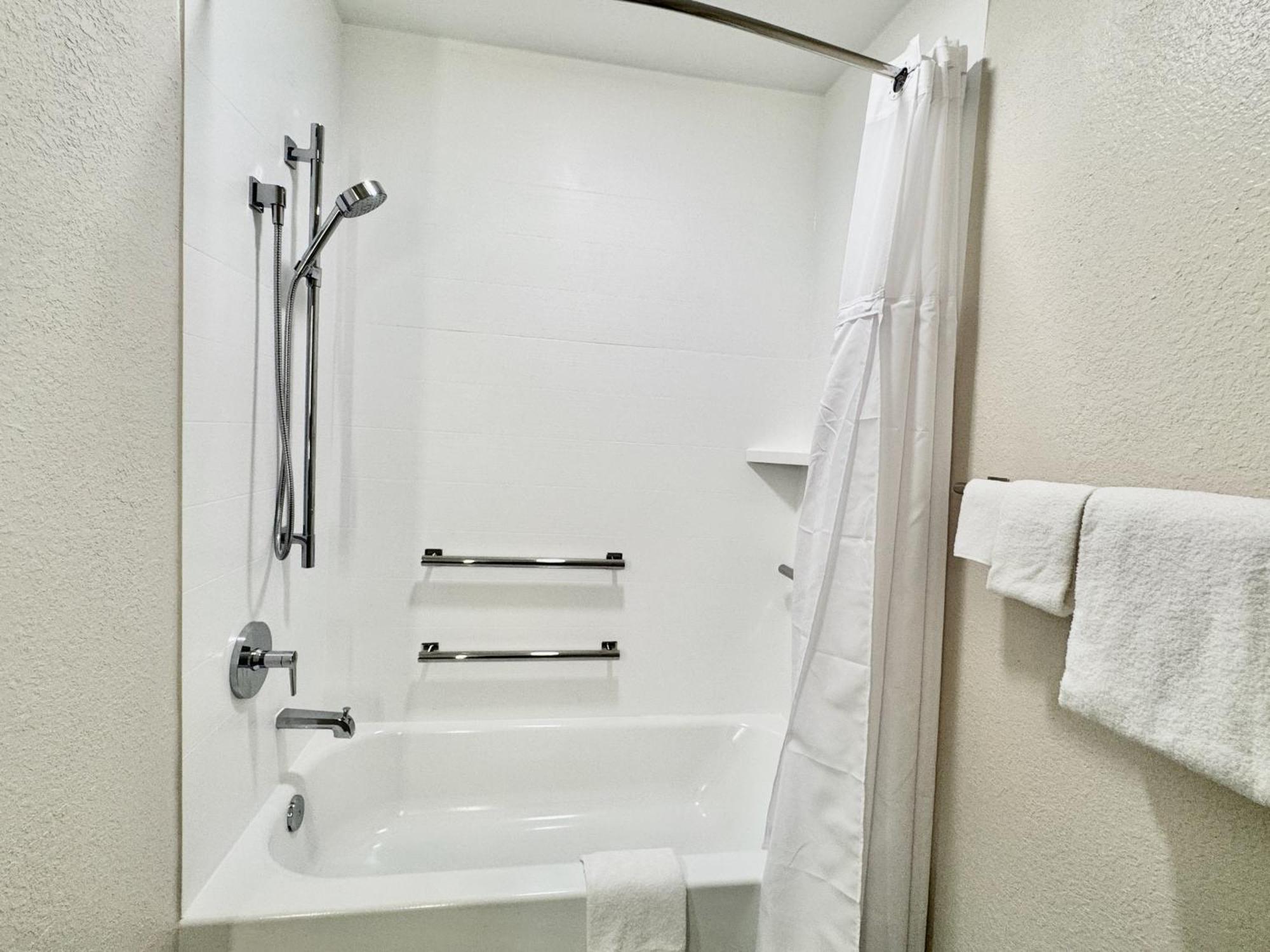 Candlewood Suites Jacksonville Southpoint Exterior foto